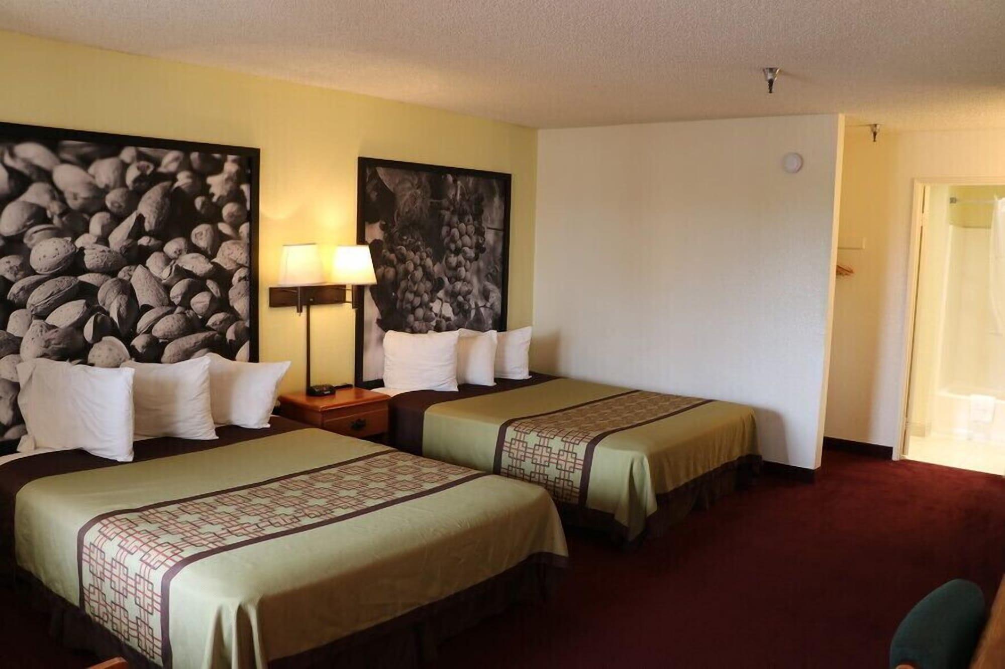 Super 8 By Wyndham Bakersfield/Central Exteriör bild