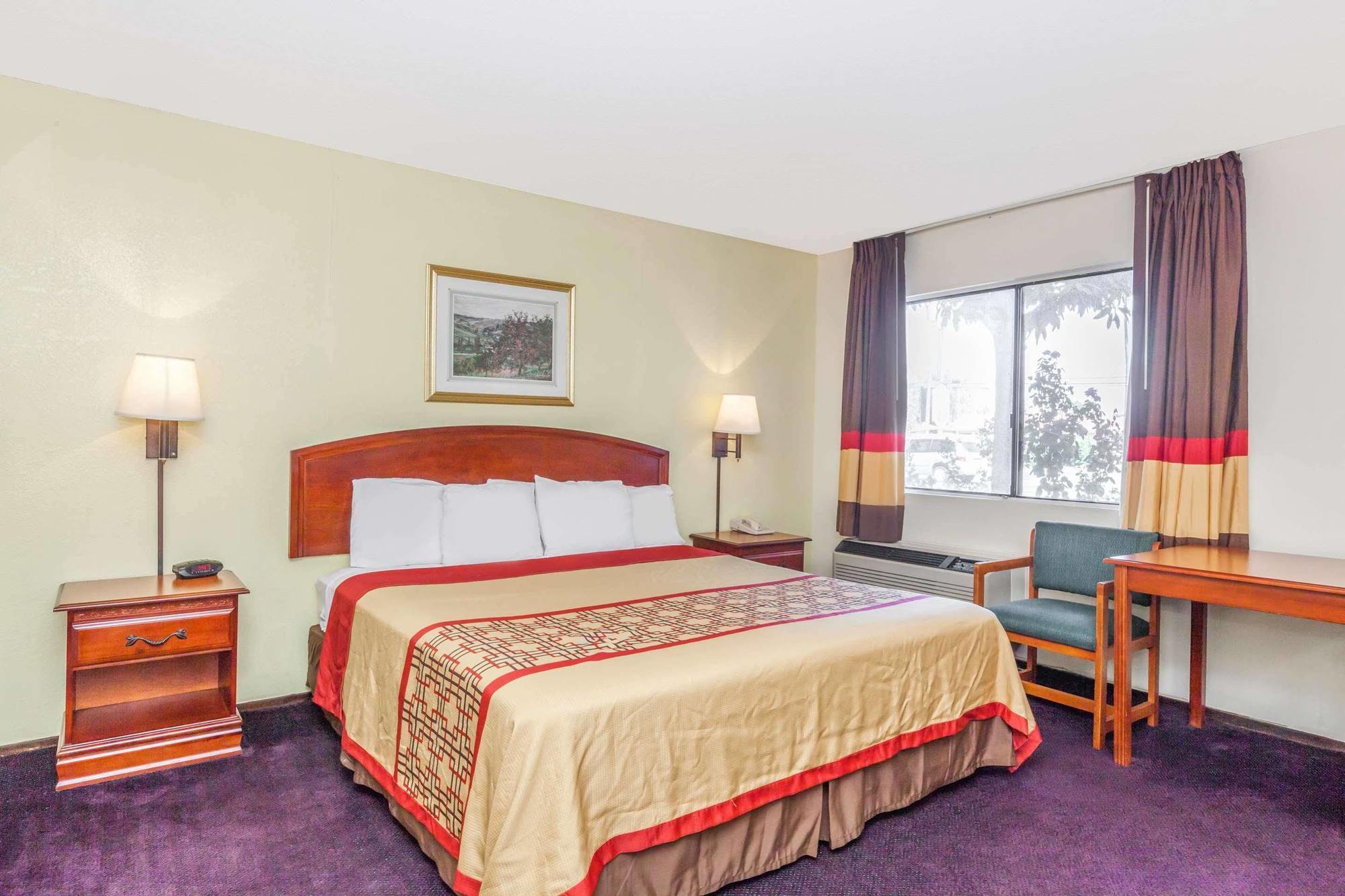 Super 8 By Wyndham Bakersfield/Central Exteriör bild